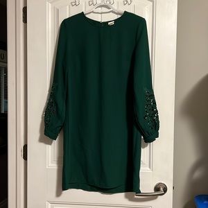 H&M Dress With Adorable Embroidered Cut Out Sleeve (US 6)